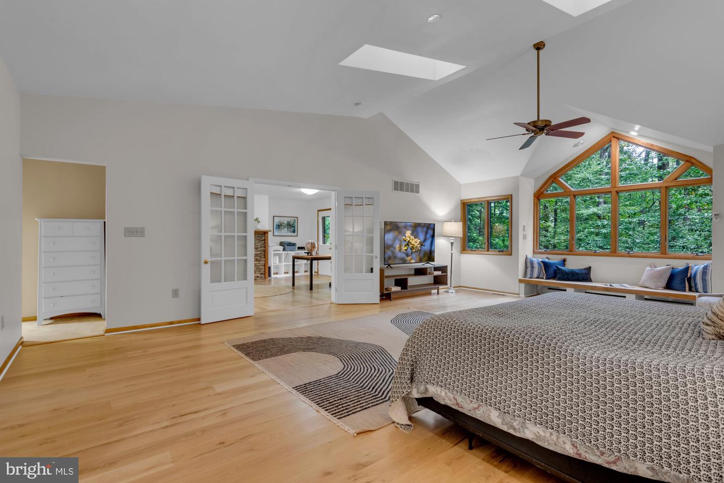 Annapolis, Maryland, 21409, United States, 4 Bedrooms Bedrooms, ,5 BathroomsBathrooms,Residential,For Sale,1947089