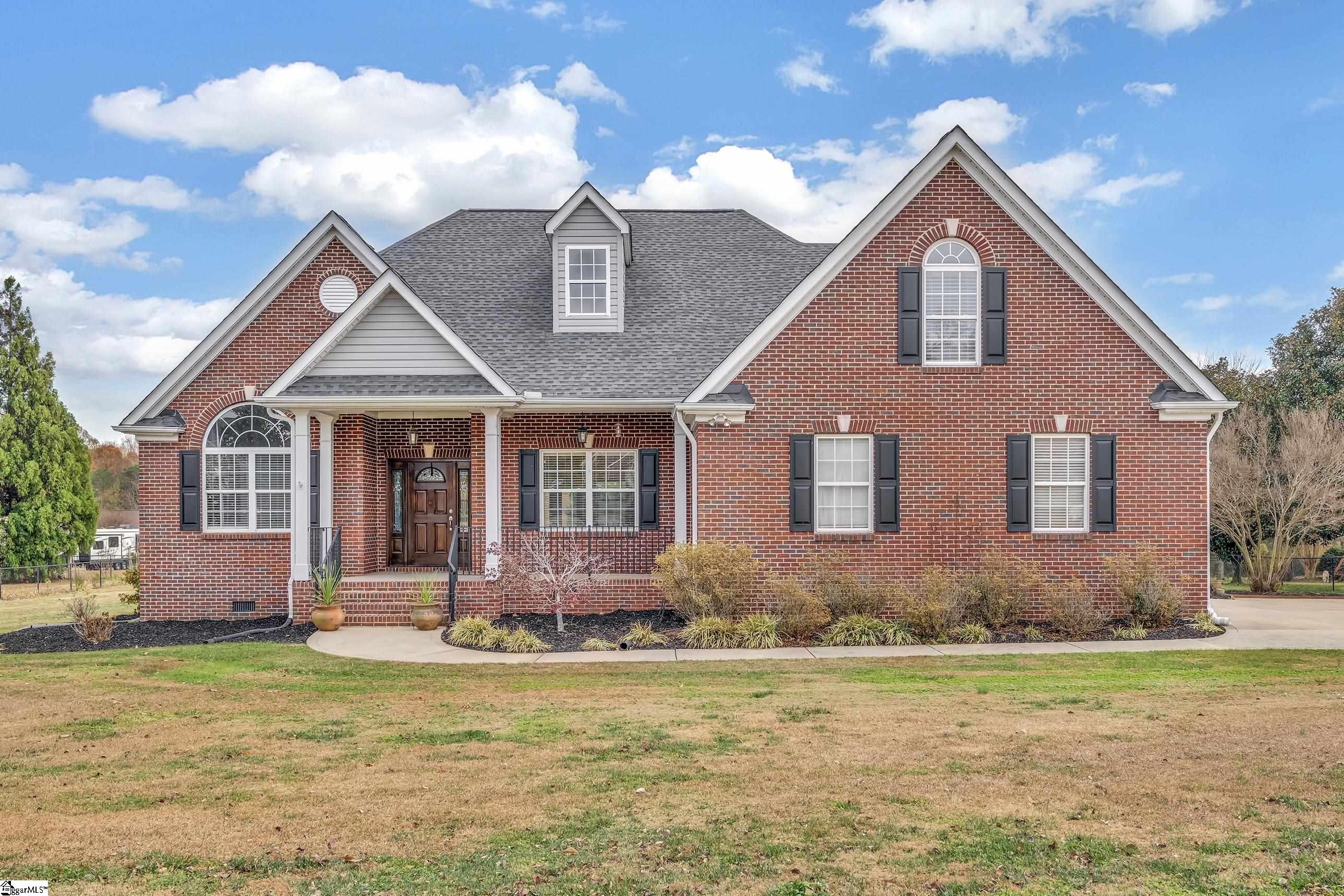 Greer, South Carolina, 29651, United States, 4 Bedrooms Bedrooms, ,4 BathroomsBathrooms,Residential,For Sale,1997137