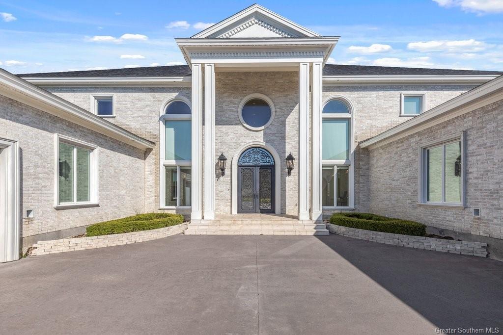 Lake Charles, Louisiana, 70605, United States, 6 Bedrooms Bedrooms, ,6 BathroomsBathrooms,Residential,For Sale,1981086