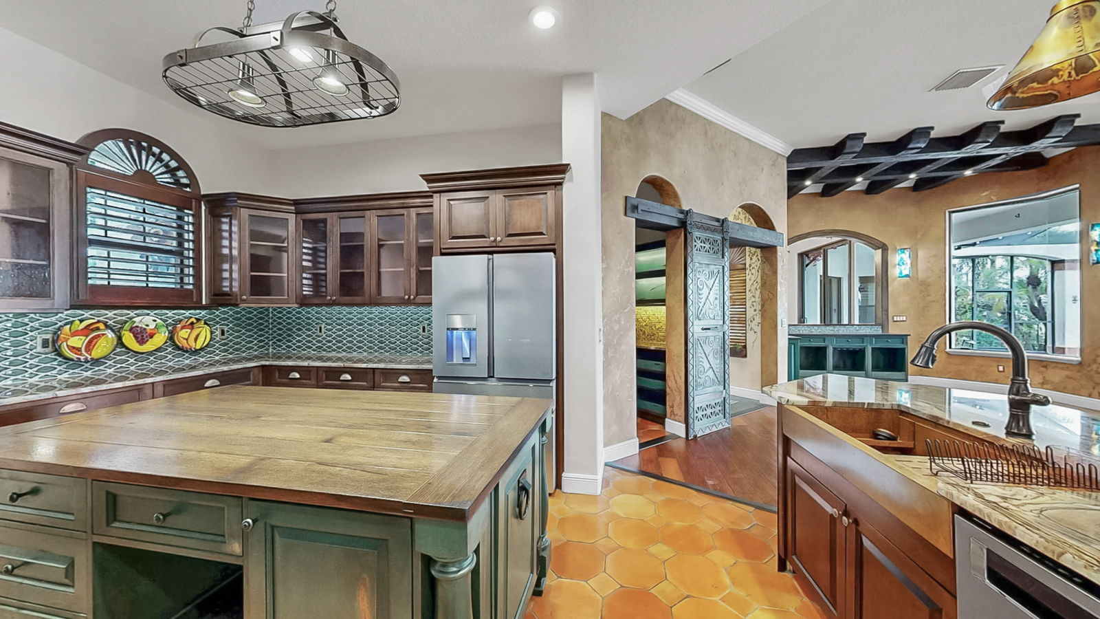 Apollo Beach, Florida, 33572, United States, 4 Bedrooms Bedrooms, ,5 BathroomsBathrooms,Residential,For Sale,1983999