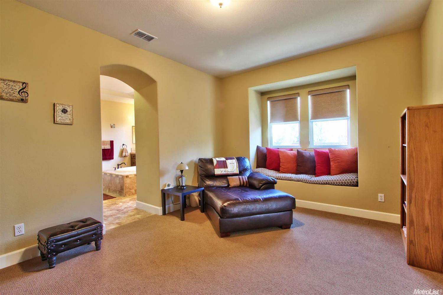Rocklin, California, 95765, United States, 5 Bedrooms Bedrooms, ,5 BathroomsBathrooms,Residential,For Sale,1860448