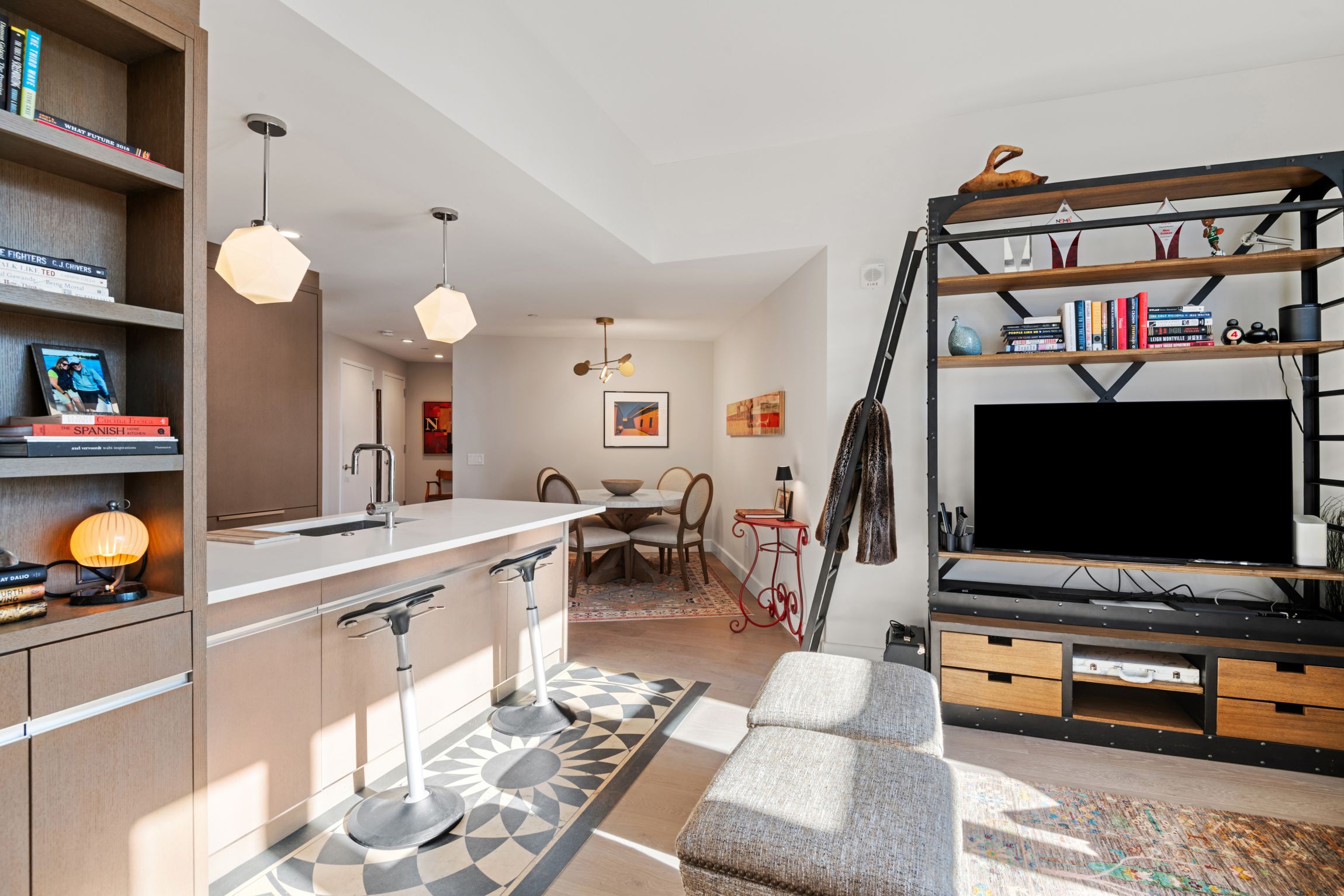  100 Lovejoy Wharf, Boston, MA, 02114 - 物件實景