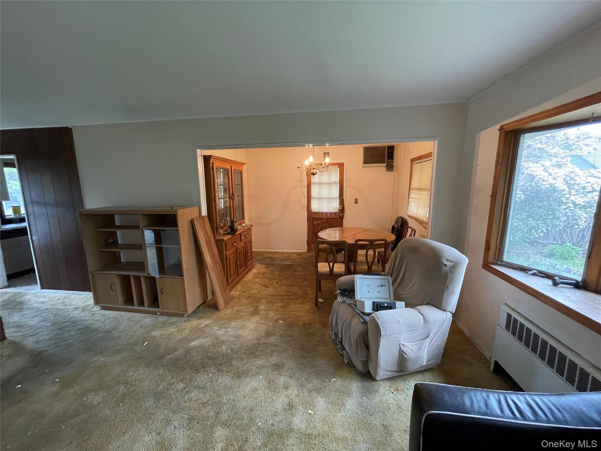 Seaford, New York, 11783, United States, 4 Bedrooms Bedrooms, ,2 BathroomsBathrooms,Residential,For Sale,2048192