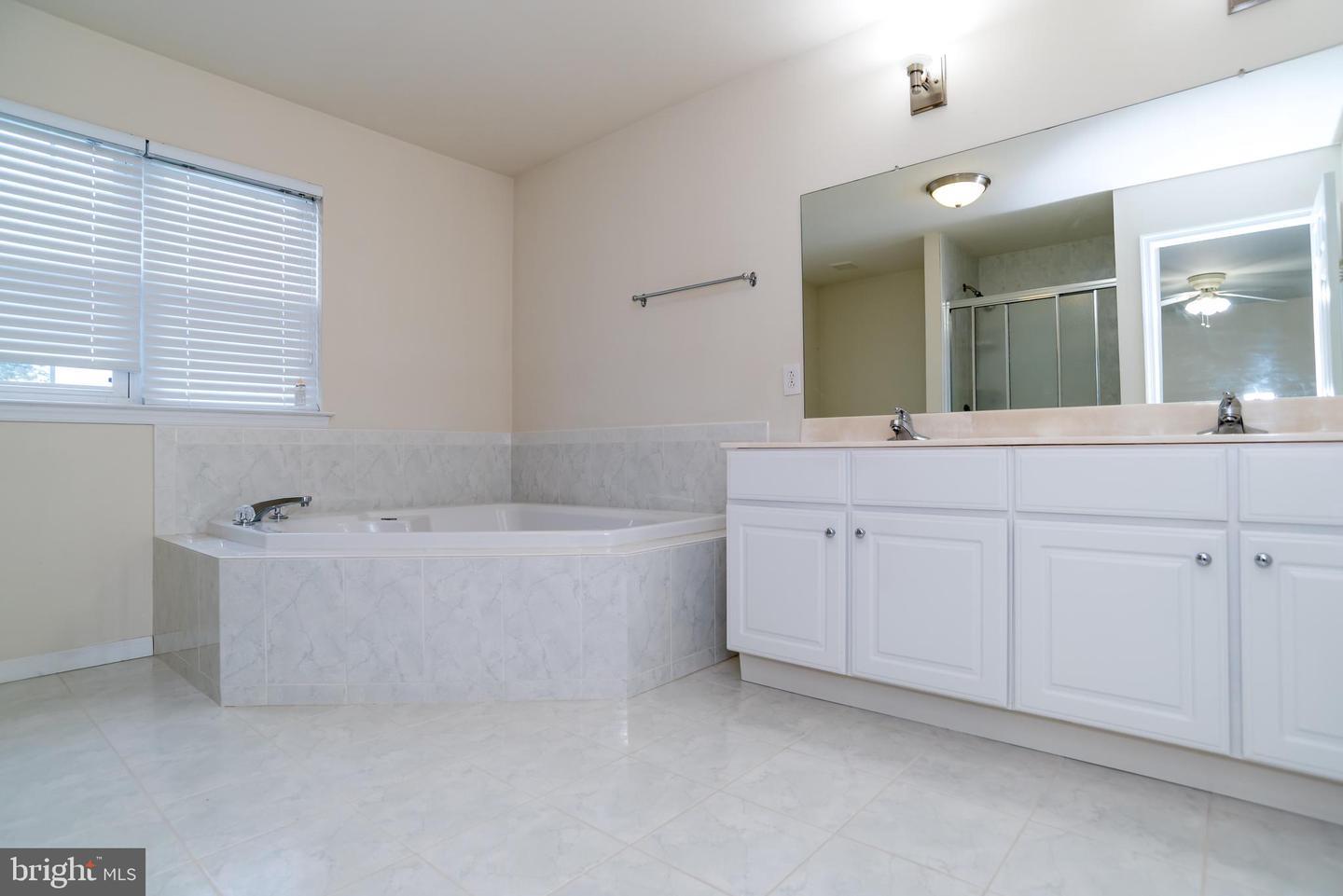 Philadelphia, Pennsylvania, 19115, United States, 4 Bedrooms Bedrooms, ,3 BathroomsBathrooms,Residential,For Sale,1944953