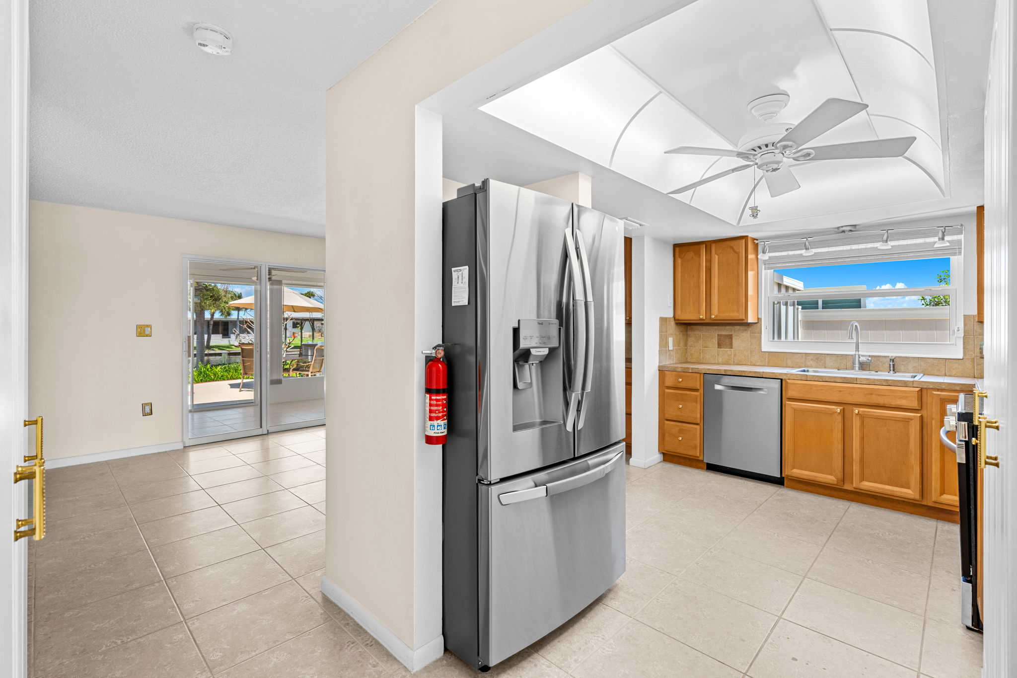  27 Westview Lane, Cocoa Beach, FL, 32931 - 物件實景