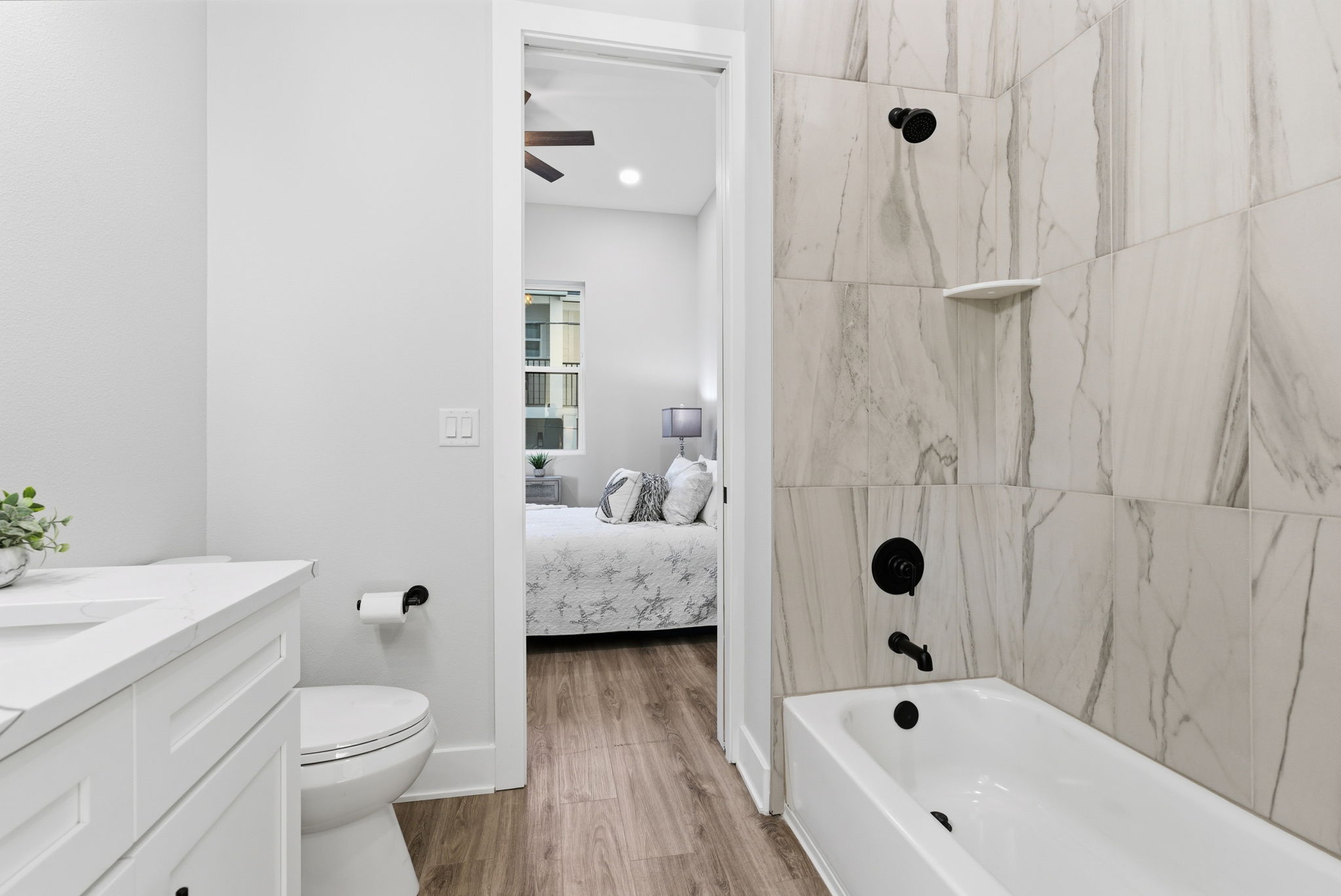 11605 1st St E # 6, Treasure Island, Florida, 33706, United States, 5 Bedrooms Bedrooms, ,4 BathroomsBathrooms,Residential,For Sale,11605 1st St E # 6,1423678