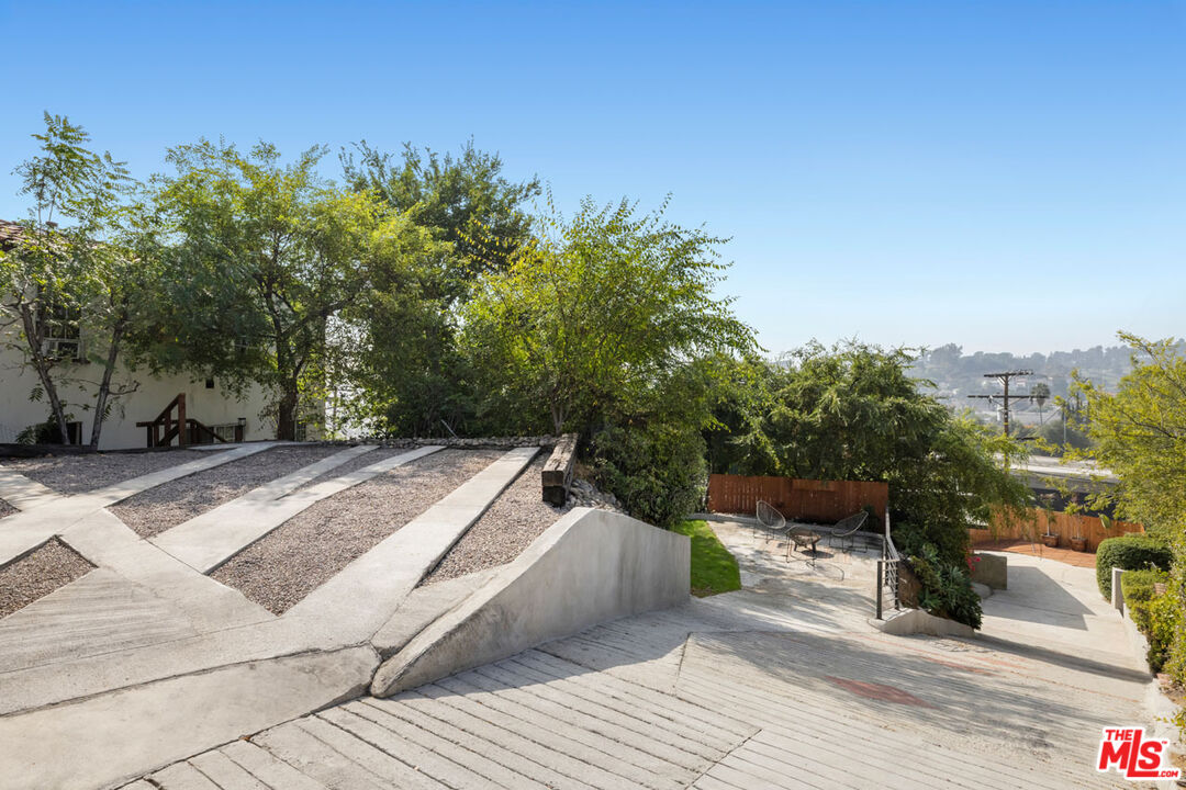 Los Angeles, California, 90065, United States, 3 Bedrooms Bedrooms, ,2 BathroomsBathrooms,Residential,For Sale,1987634