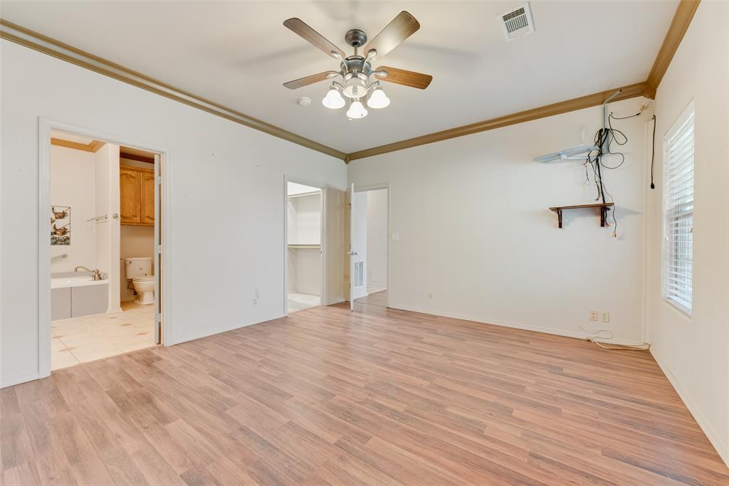 Mesquite, Texas, 75126, United States, 2 Bedrooms Bedrooms, ,2 BathroomsBathrooms,Residential,For Sale,1937692