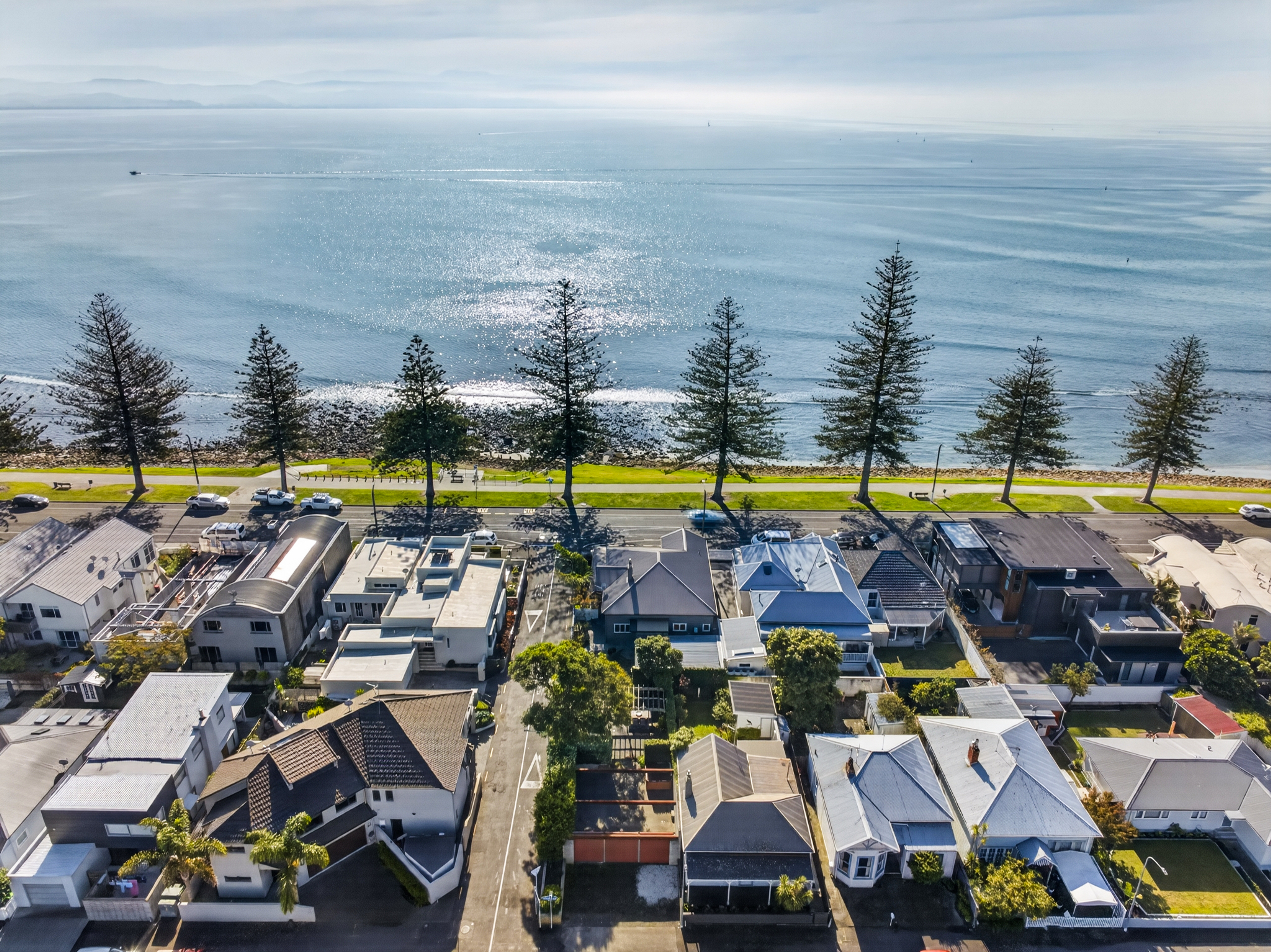 Waterfront Living with Enduring Appeal - 物件實景