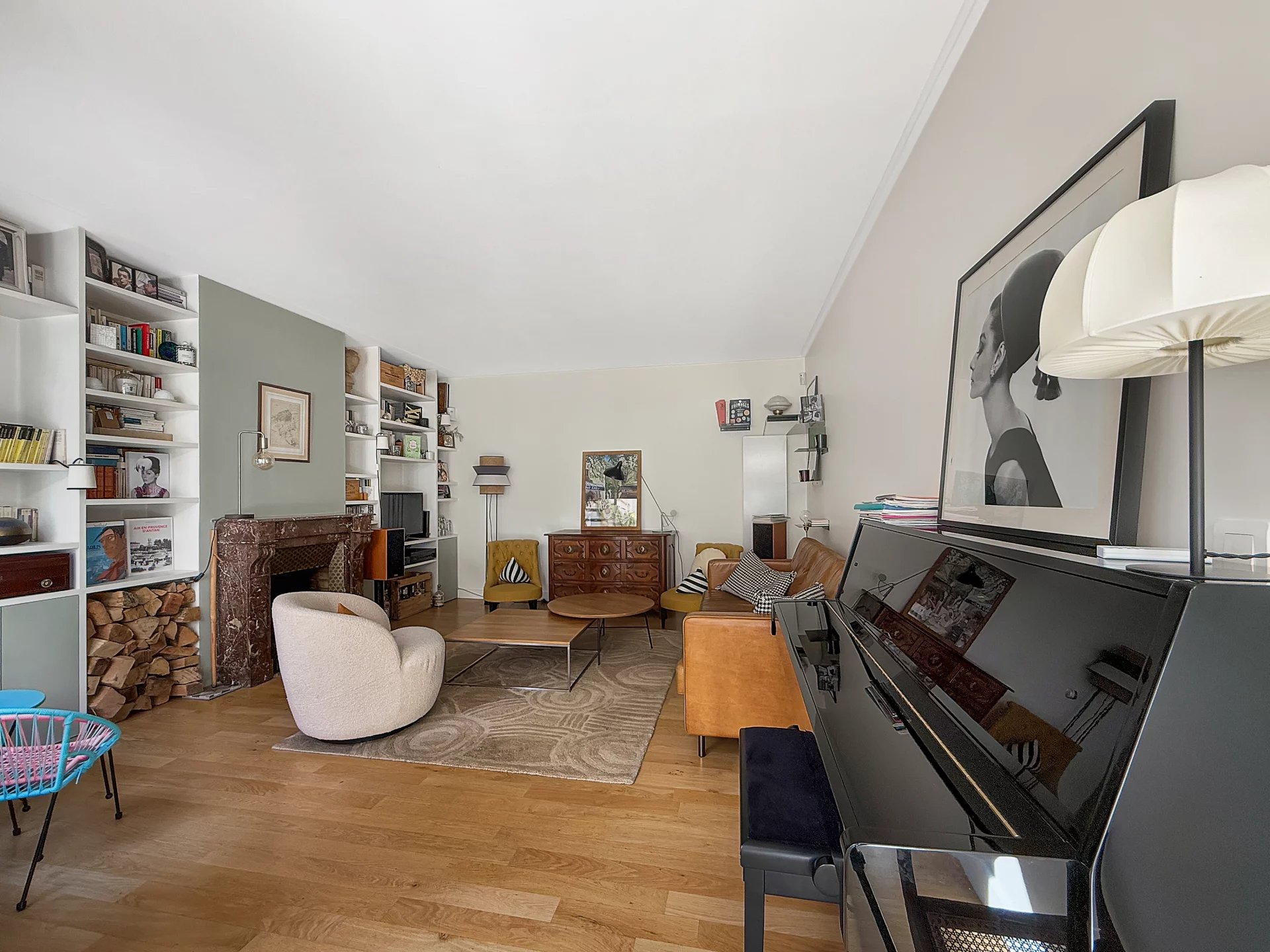 Suresnes, Île-de-France, 92150, FR, 4 Bedrooms Bedrooms, ,4 BathroomsBathrooms,Residential,For Sale,1934401