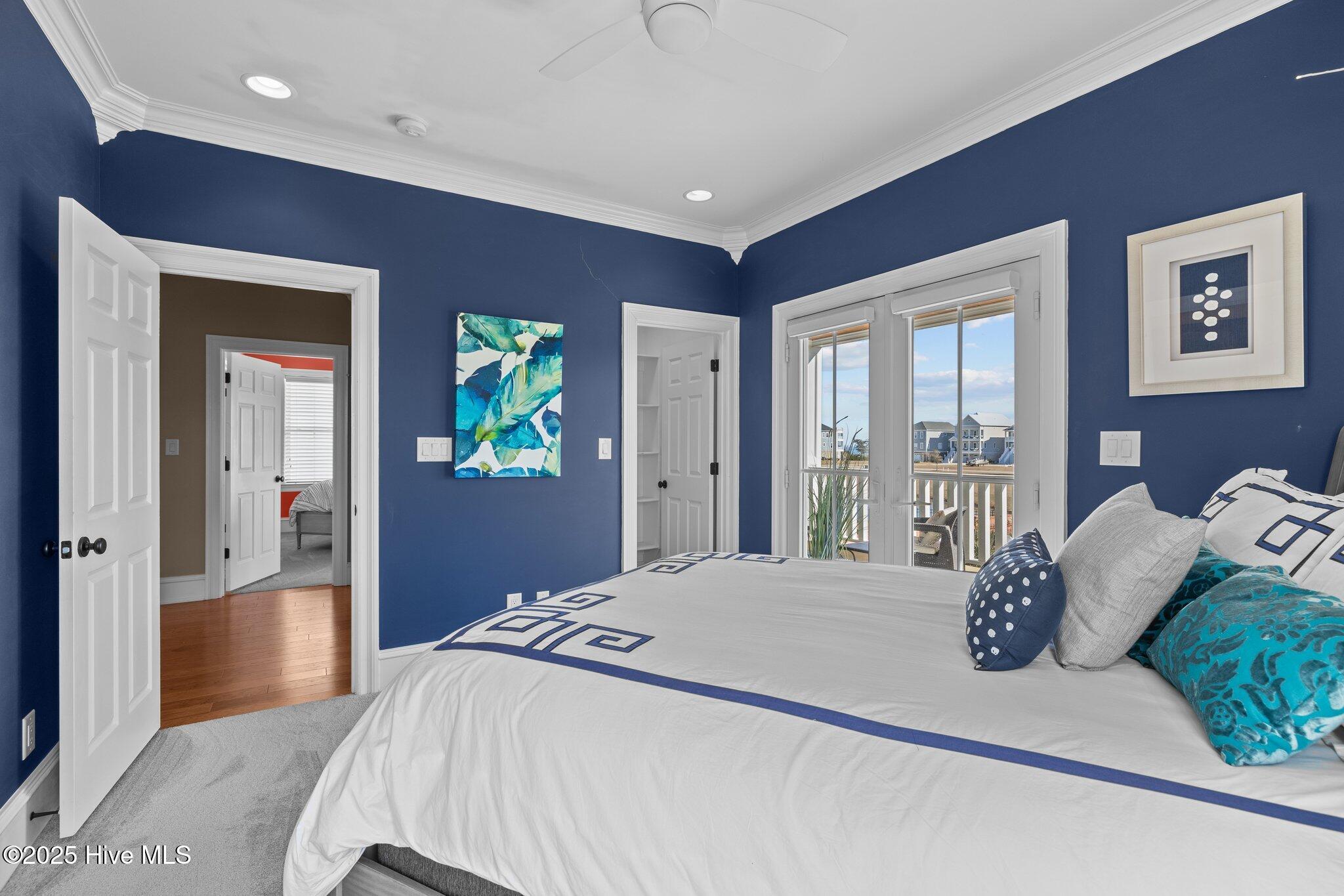 Newport, North Carolina, 28570, United States, 5 Bedrooms Bedrooms, ,7 BathroomsBathrooms,Residential,For Sale,1856837