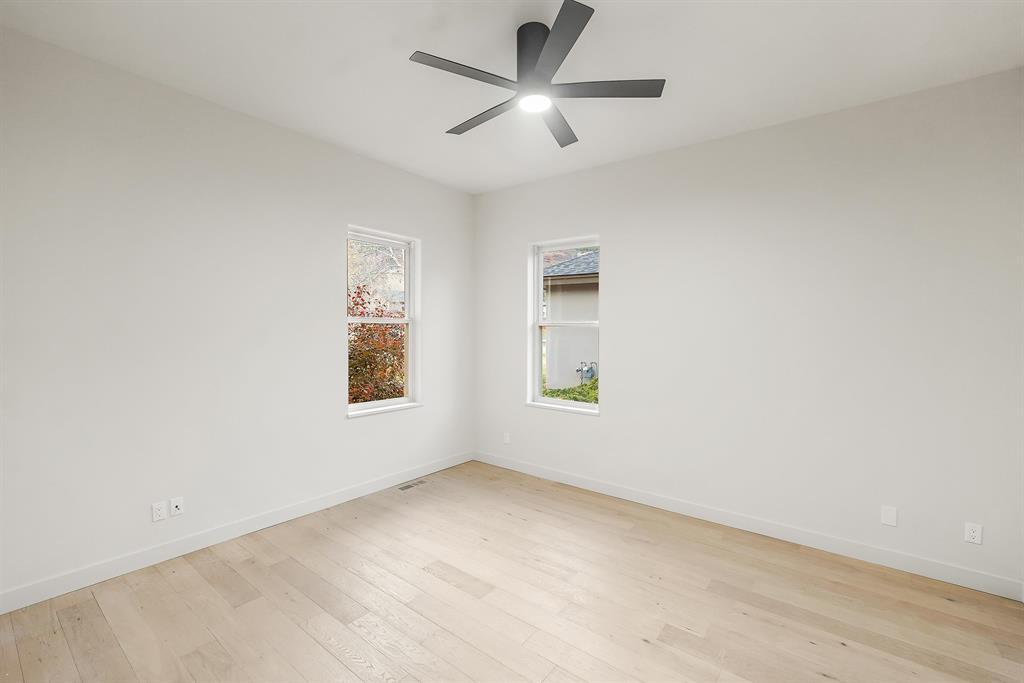 Durango, Colorado, 81301, United States, 3 Bedrooms Bedrooms, ,2 BathroomsBathrooms,Residential,For Sale,1989525