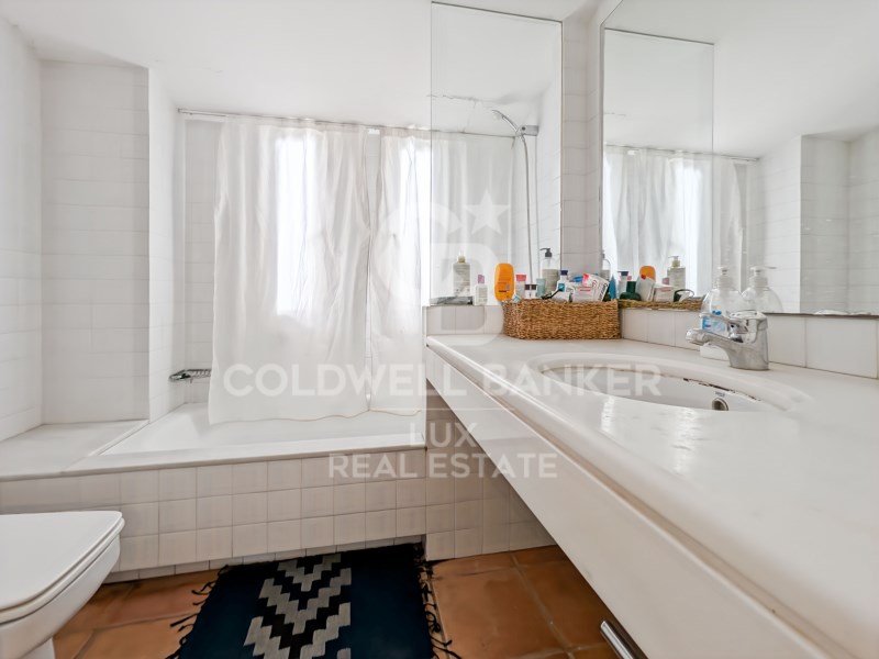 Cadaqués, Catalonia, ES, 3 Bedrooms Bedrooms, ,2 BathroomsBathrooms,Residential,For Sale,1827998