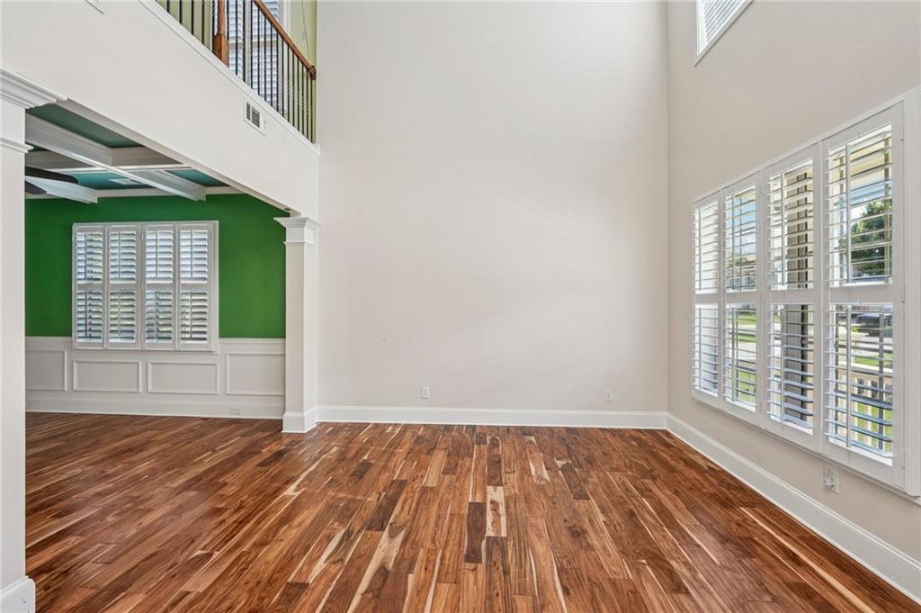 Woodstock, Georgia, 30188, United States, 5 Bedrooms Bedrooms, ,5 BathroomsBathrooms,Residential,For Sale,1927829