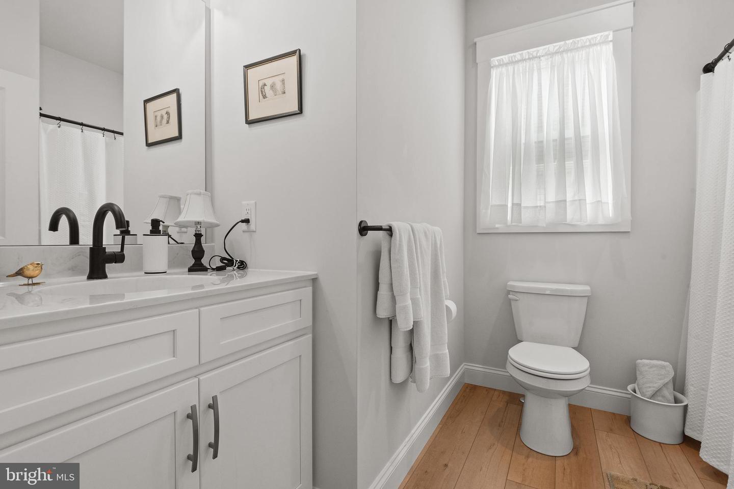 MOUNT JOY, Pennsylvania, 17552, United States, 3 Bedrooms Bedrooms, ,2 BathroomsBathrooms,Residential,For Sale,1913521