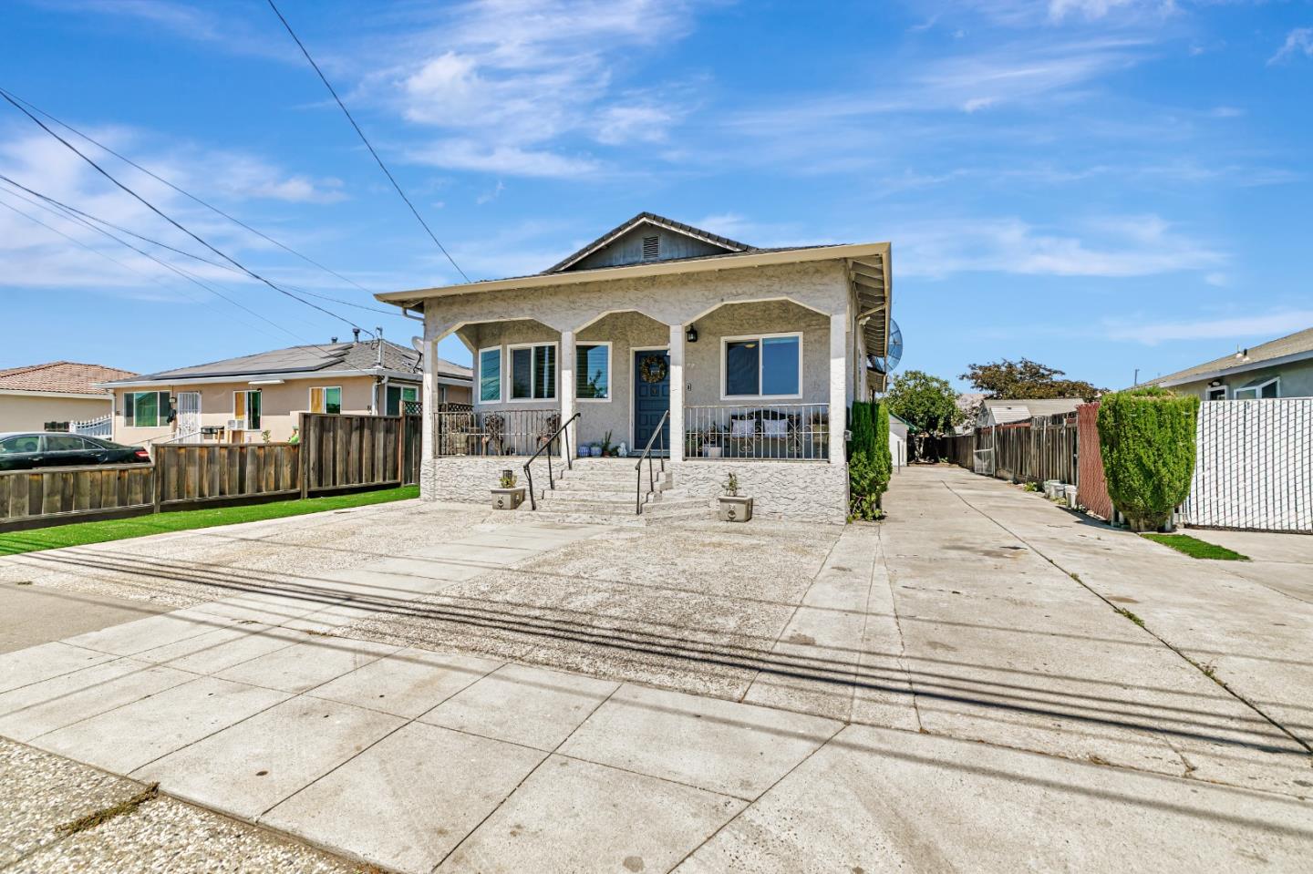San Jose, California, 95116, United States, 3 Bedrooms Bedrooms, ,2 BathroomsBathrooms,Residential,For Sale,1903295