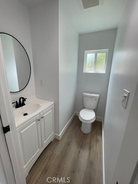 Compton, California, 90221, United States, 3 Bedrooms Bedrooms, ,2 BathroomsBathrooms,Residential,For Sale,1899537