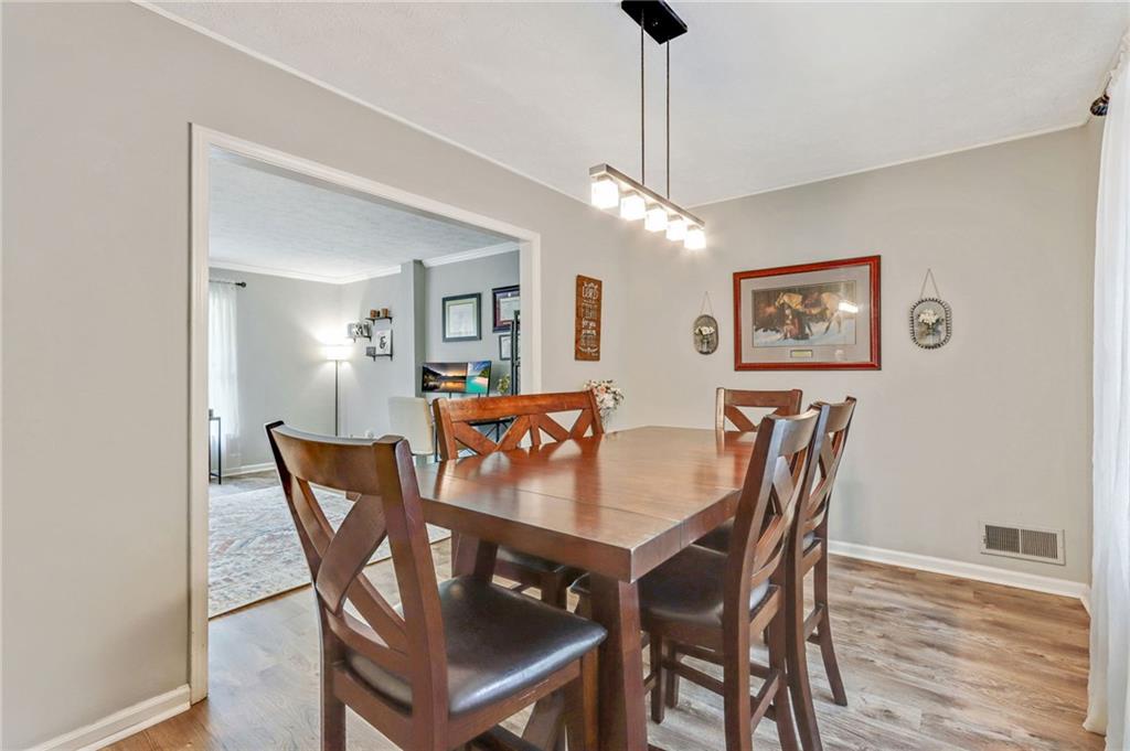 Smyrna, Georgia, 30080, United States, 3 Bedrooms Bedrooms, ,3 BathroomsBathrooms,Residential,For Sale,1983816