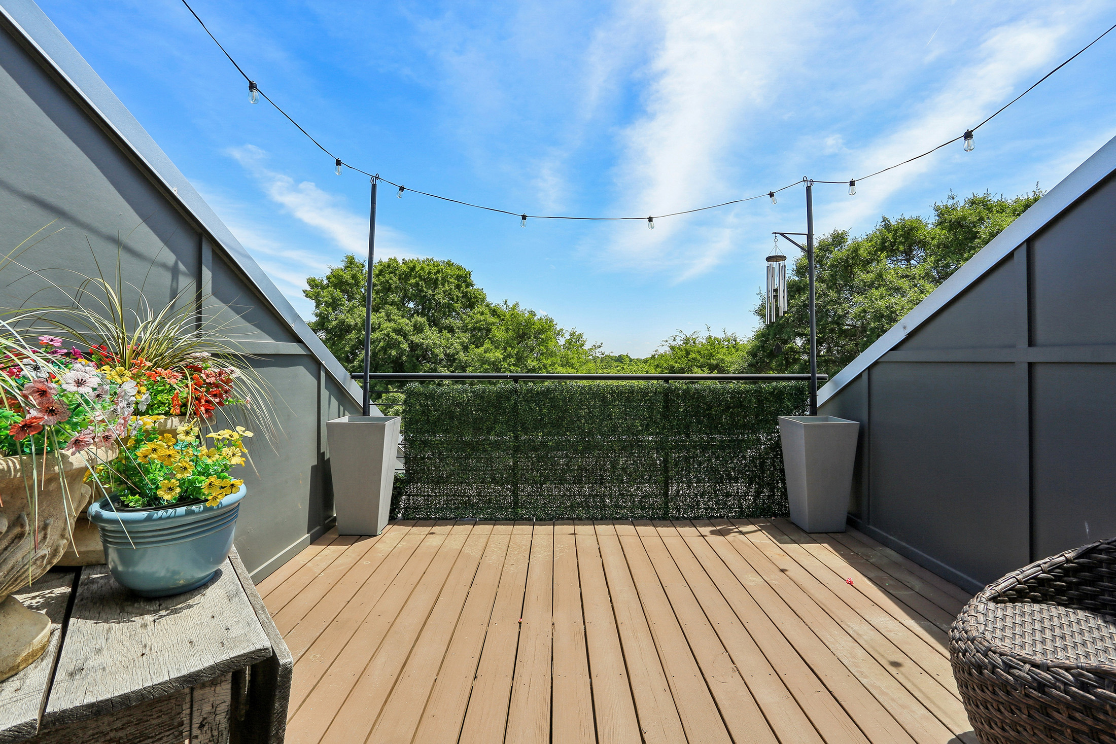  Modern Two-story Loft with Private Rooftop Deck - 物件實景