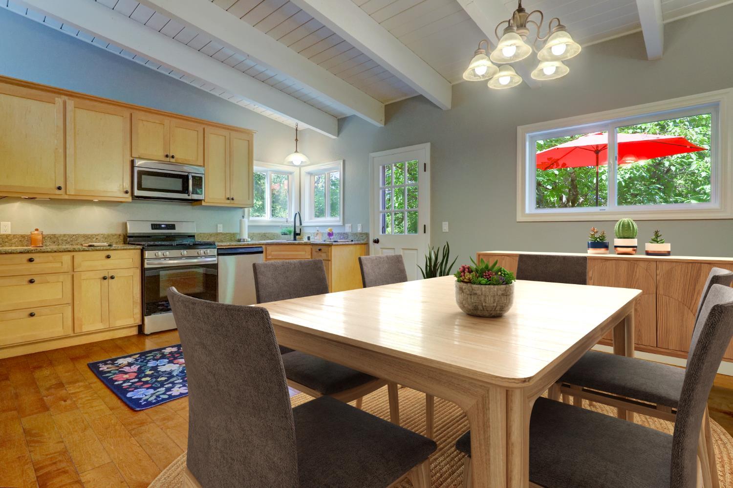 Nevada City, California, 95959, United States, 2 Bedrooms Bedrooms, ,2 BathroomsBathrooms,Residential,For Sale,1896886