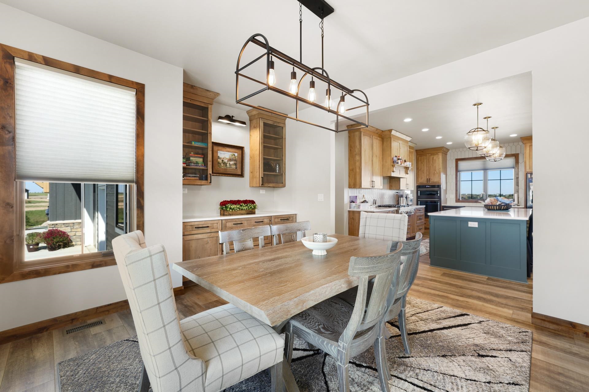 Garrison, North Dakota, 58540, United States, 4 Bedrooms Bedrooms, ,3 BathroomsBathrooms,Residential,For Sale,1976160