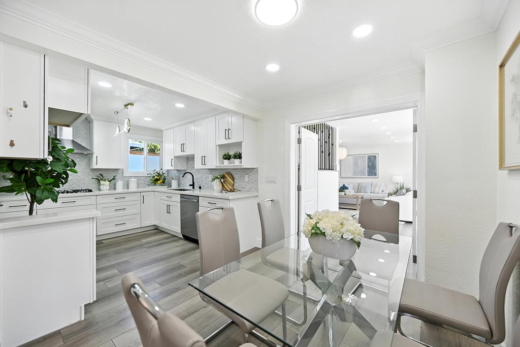 San Mateo, California, 94401, United States, 3 Bedrooms Bedrooms, ,2 BathroomsBathrooms,Residential,For Sale,1917266