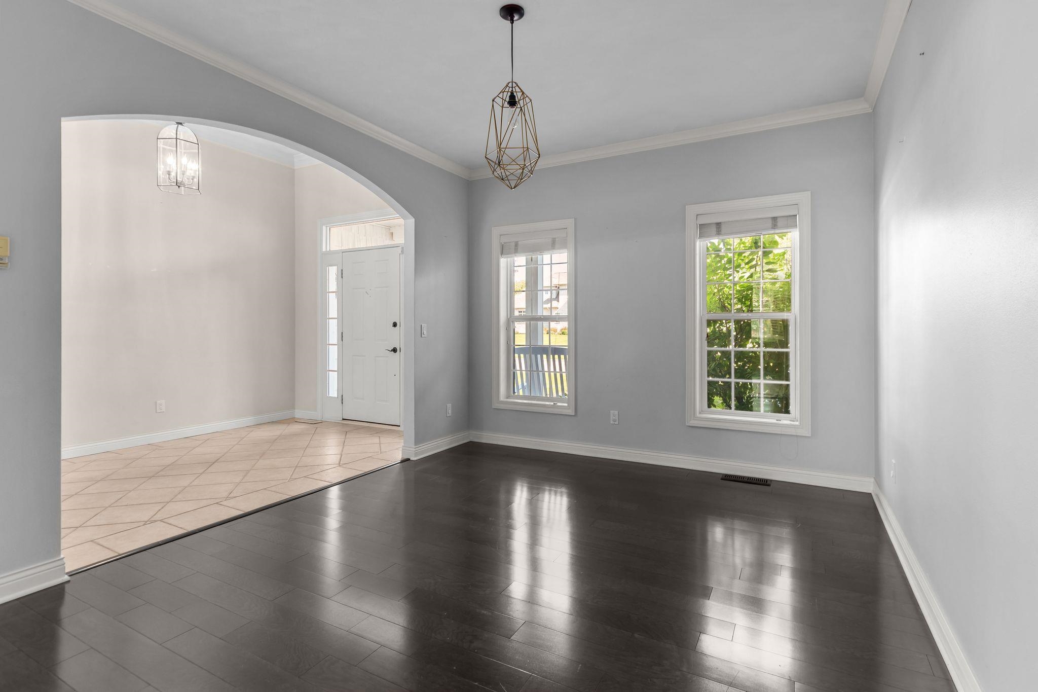 NEENAH, Wisconsin, 54956, United States, 4 Bedrooms Bedrooms, ,4 BathroomsBathrooms,Residential,For Sale,1955274