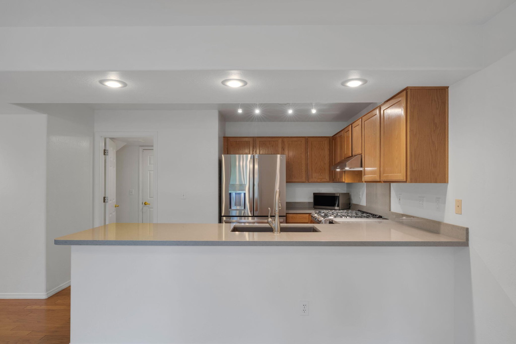  126 W Juniper Avenue¦Flagstaff, AZ - 物件實景