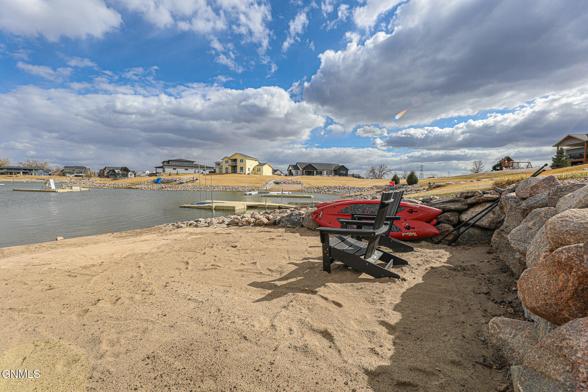 Bismarck, North Dakota, 58503, United States, 6 Bedrooms Bedrooms, ,5 BathroomsBathrooms,Residential,For Sale,1980273