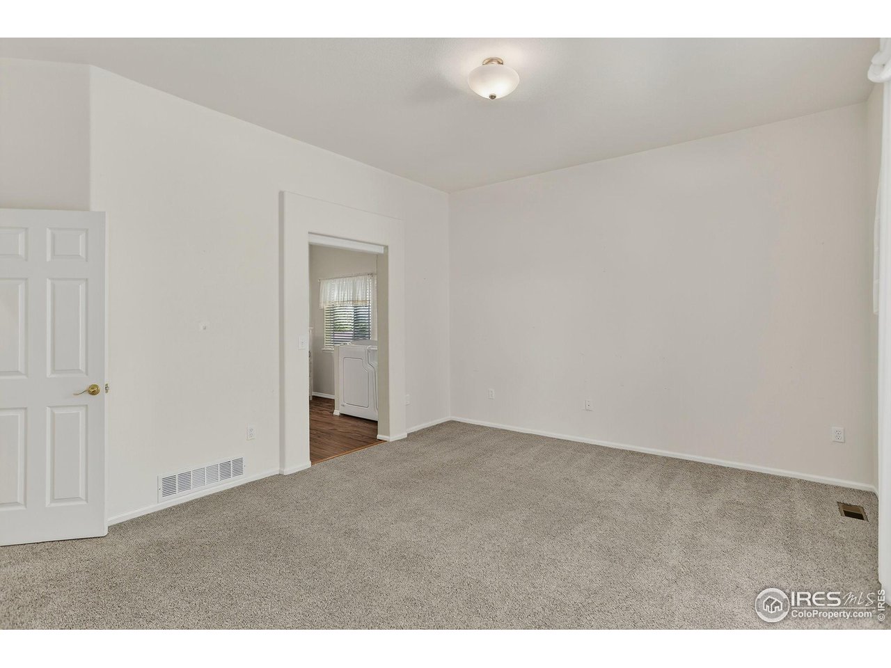 Firestone, Colorado, 80504, United States, 2 Bedrooms Bedrooms, ,2 BathroomsBathrooms,Residential,For Sale,2001906