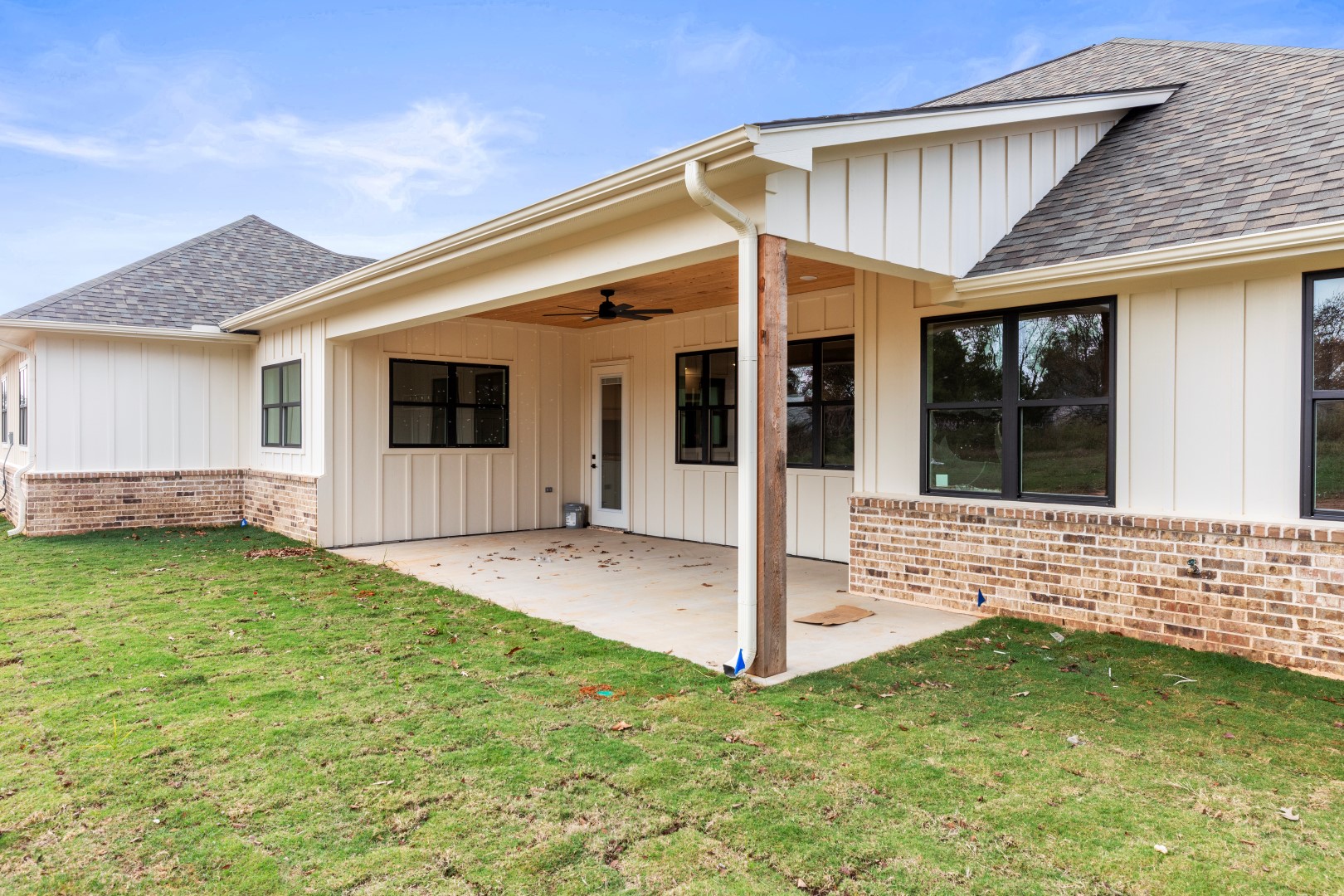 Tyler, Texas, 75704, United States, 4 Bedrooms Bedrooms, ,3 BathroomsBathrooms,Land,For Sale,1974670