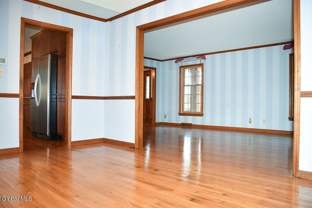 Colonie, New York, 12047, United States, 4 Bedrooms Bedrooms, ,3 BathroomsBathrooms,Residential,For Sale,1991402