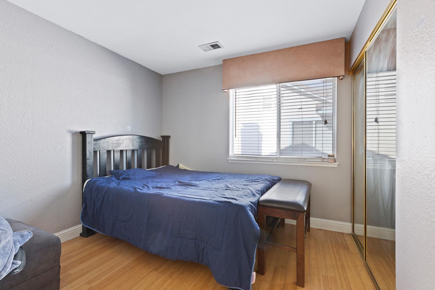 Tracy, California, 95376, United States, 5 Bedrooms Bedrooms, ,3 BathroomsBathrooms,Residential,For Sale,1931306