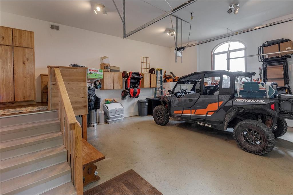 Motley, Minnesota, 56466, United States, 5 Bedrooms Bedrooms, ,3 BathroomsBathrooms,Residential,For Sale,1975318