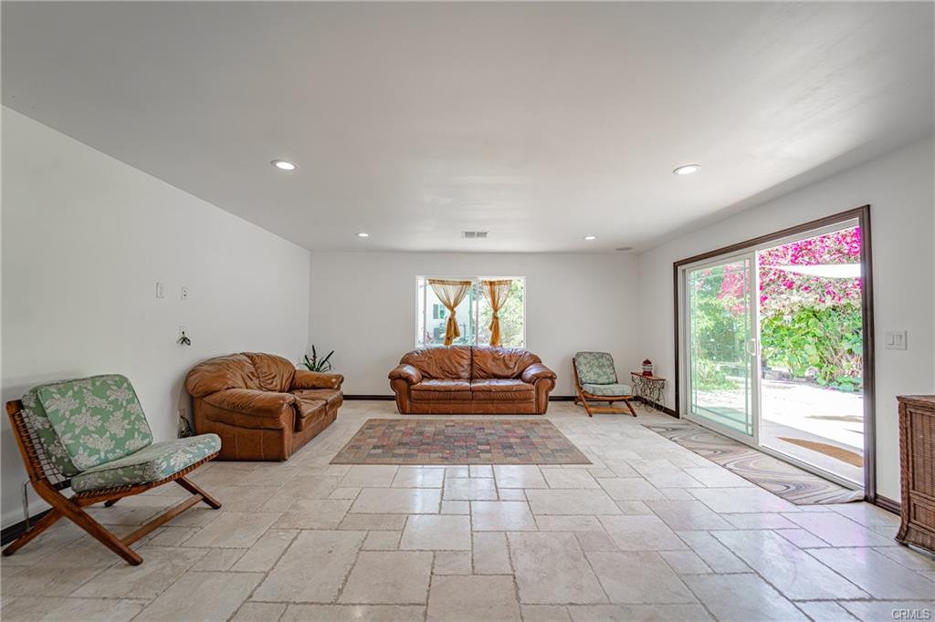 3697 Elford Dr, Whittier, California, 90601, United States, 4 Bedrooms Bedrooms, ,5 BathroomsBathrooms,Residential,For Sale,3697 Elford Dr,1103962