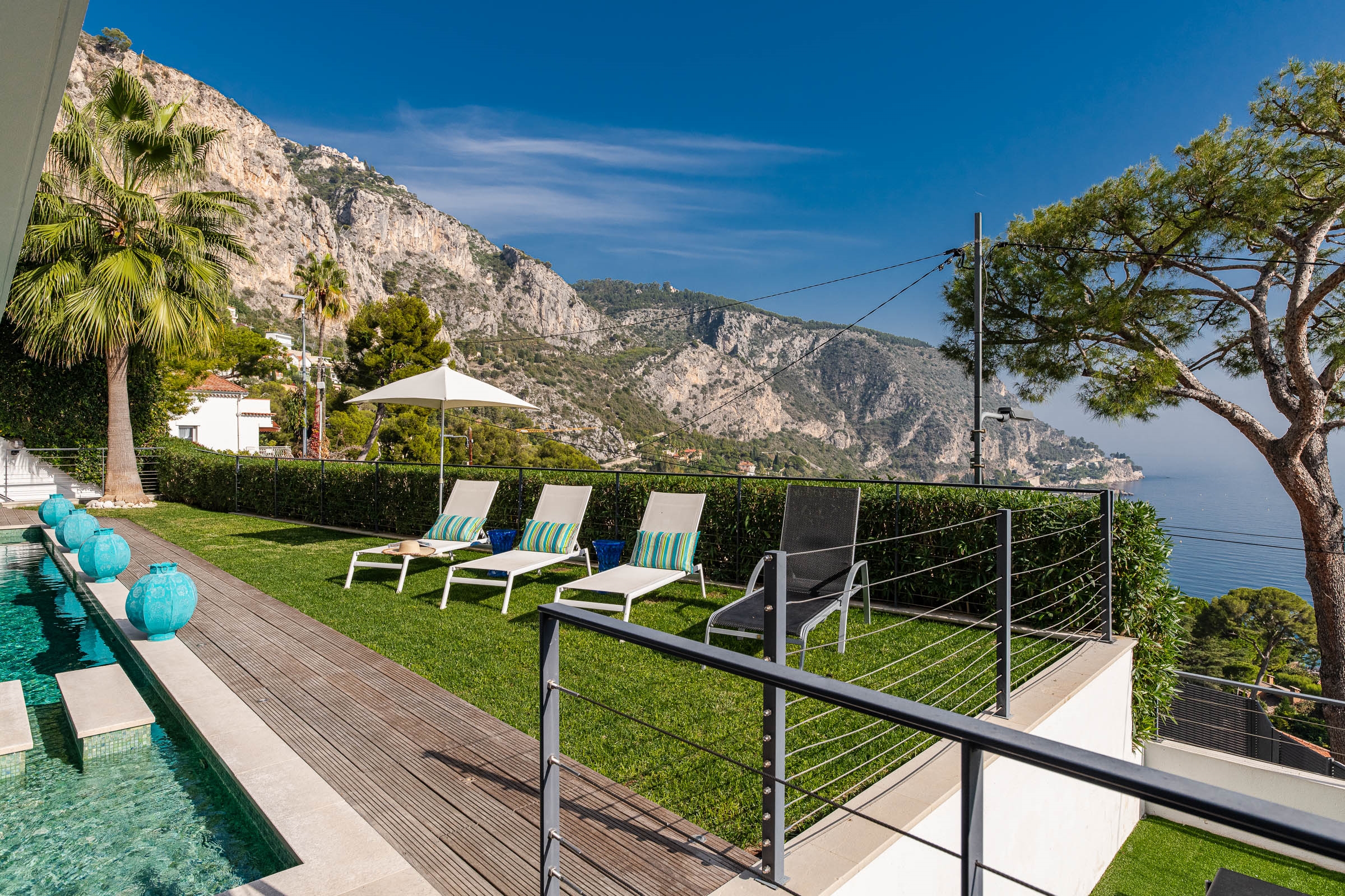  Eze-bord-de-mer - Modern villa with panoramic sea view. - 物件實景
