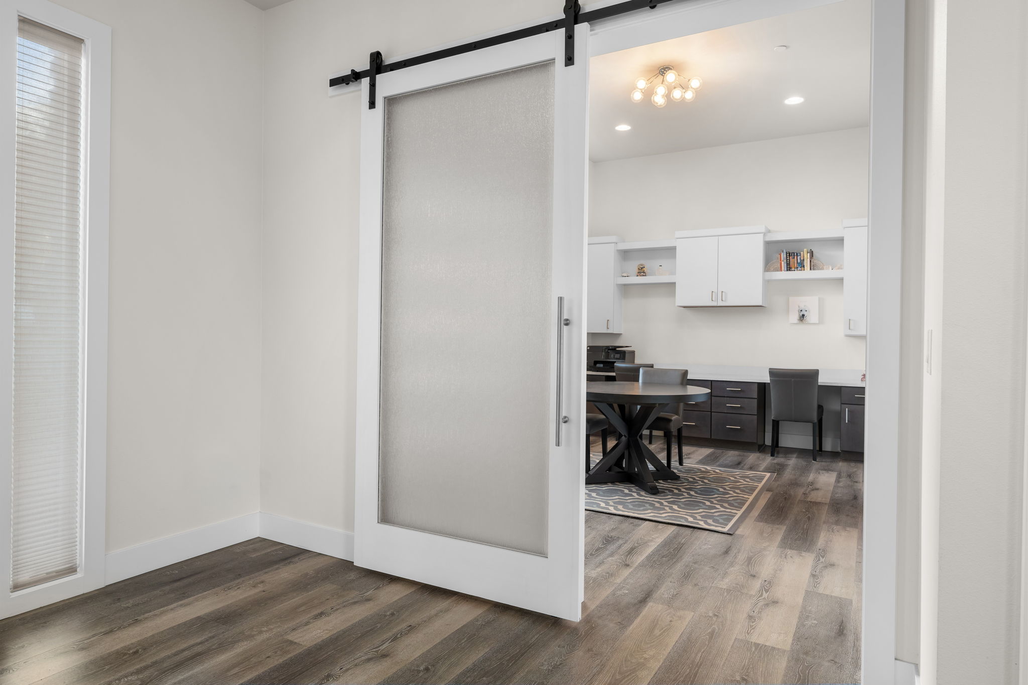  Exceptional Contemporary Luxury  Coveted Lake Burien - 物件實景