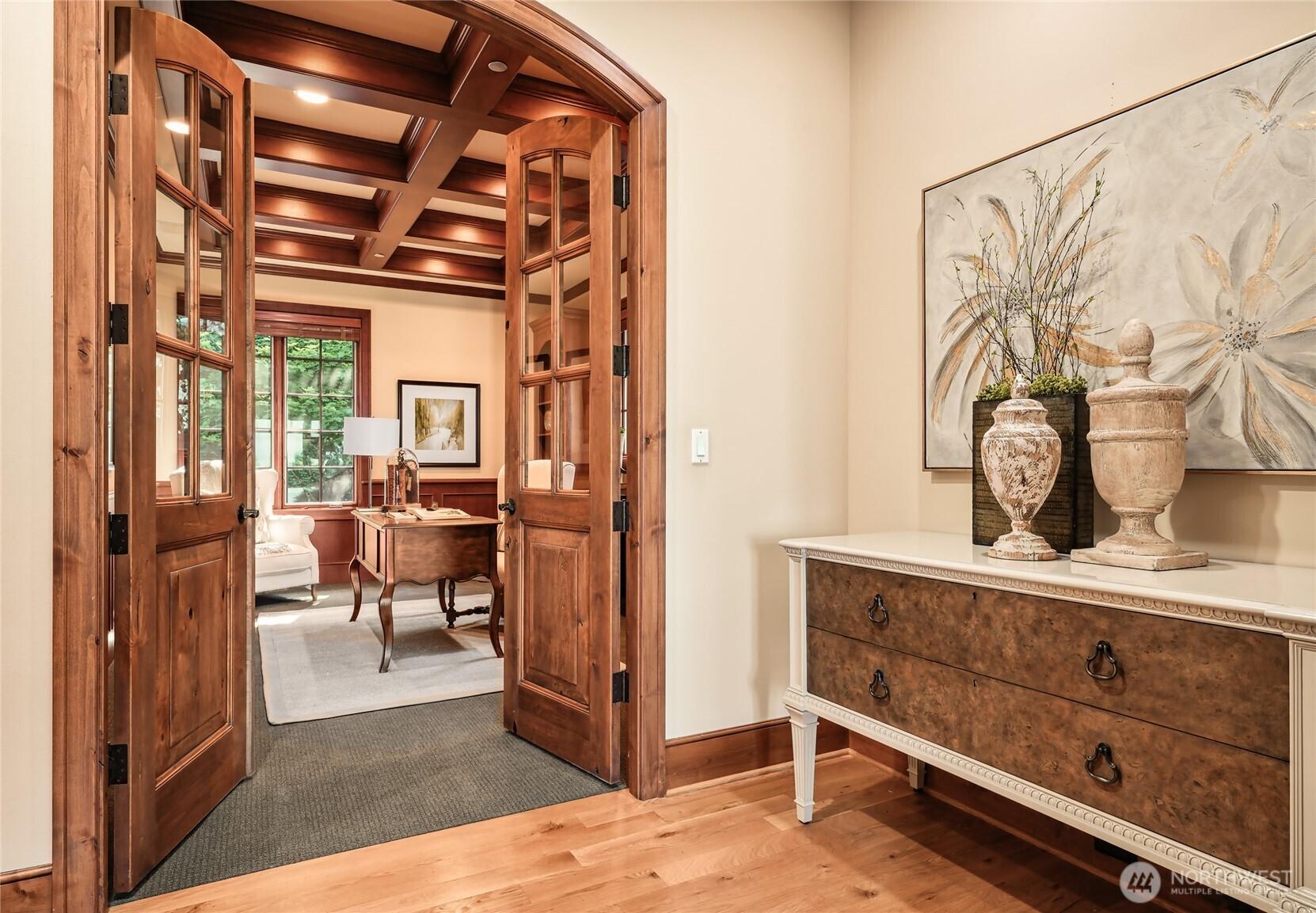 BELLEVUE, Washington, 98006, United States, 4 Bedrooms Bedrooms, ,6 BathroomsBathrooms,Residential,For Sale,1876137