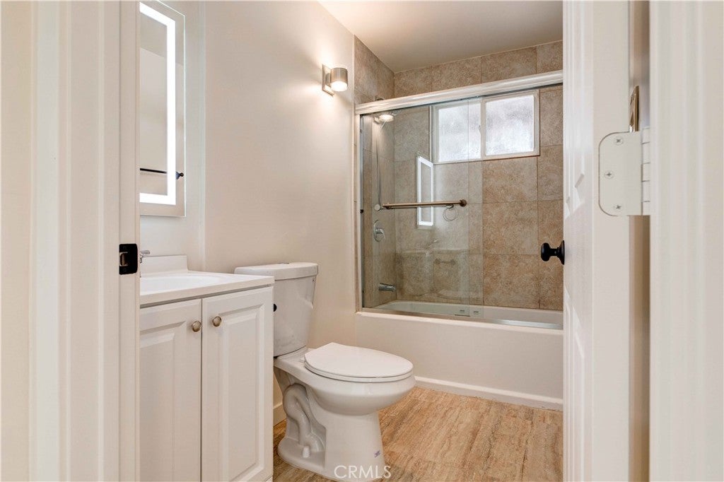 Sun Valley, California, 91352, United States, 4 Bedrooms Bedrooms, ,3 BathroomsBathrooms,Residential,For Sale,1938839