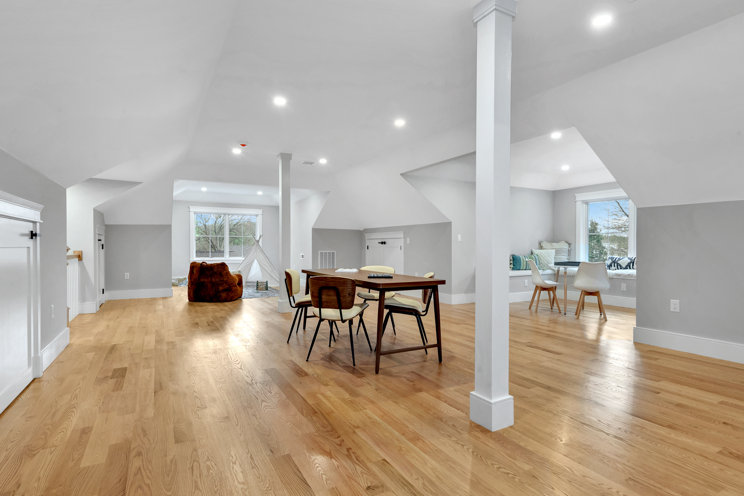  34 Golden Avenue, Arlington, MA, 02476 - 物件實景