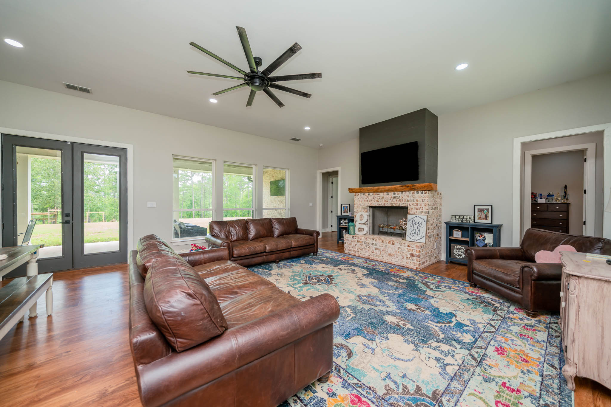 Jacksonville, Texas, 75766, United States, 4 Bedrooms Bedrooms, ,3 BathroomsBathrooms,Residential,For Sale,1978042