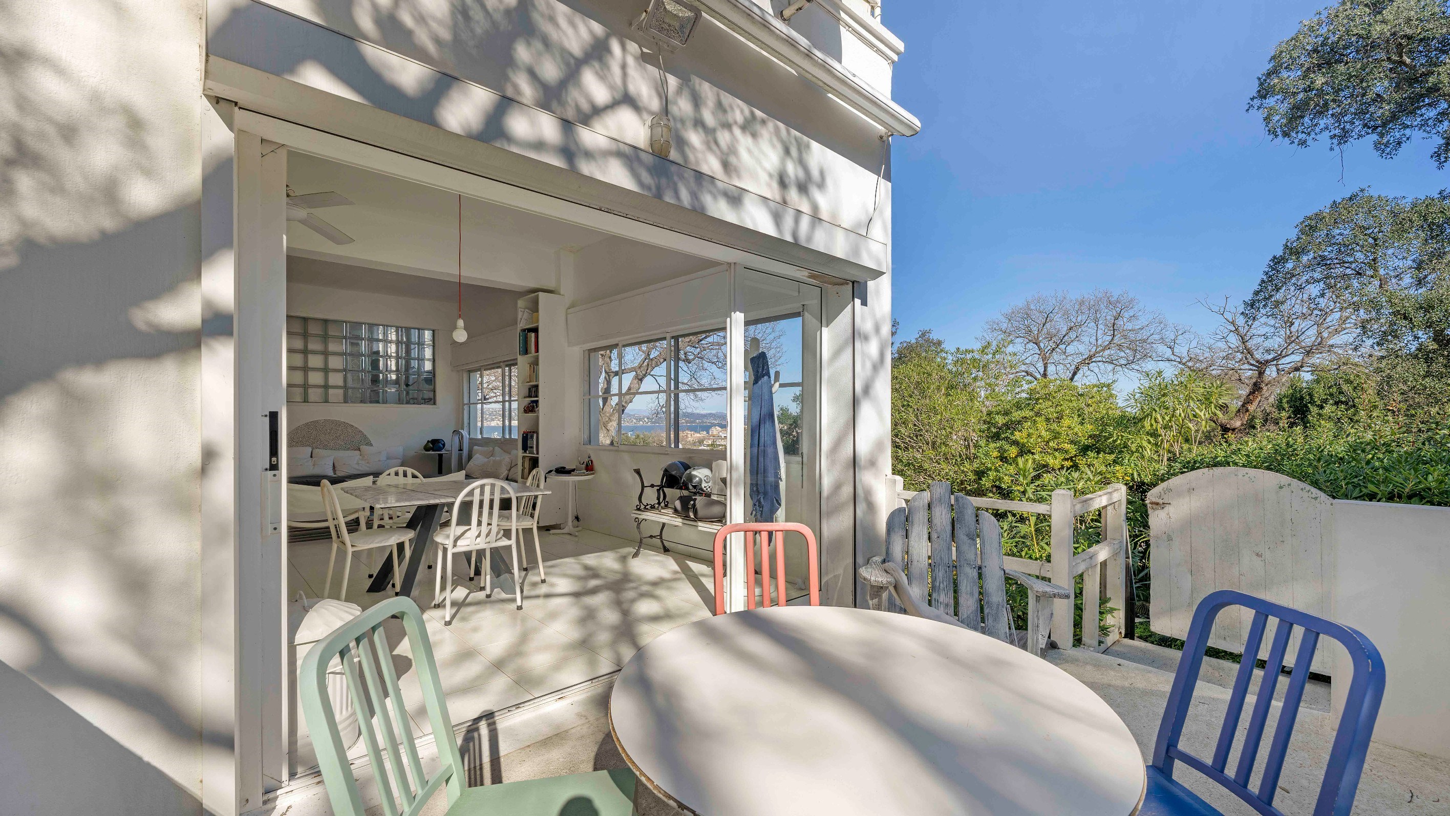  Palais Latitude 43, rare apartment for sale in Saint-Tropez with terrace and pa… - 物件實景