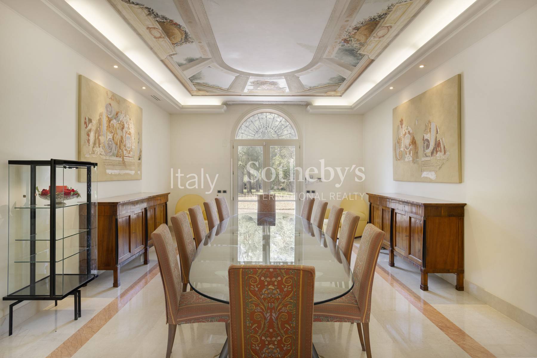  Representative Estate with Three Villas and Private Park - 物件實景