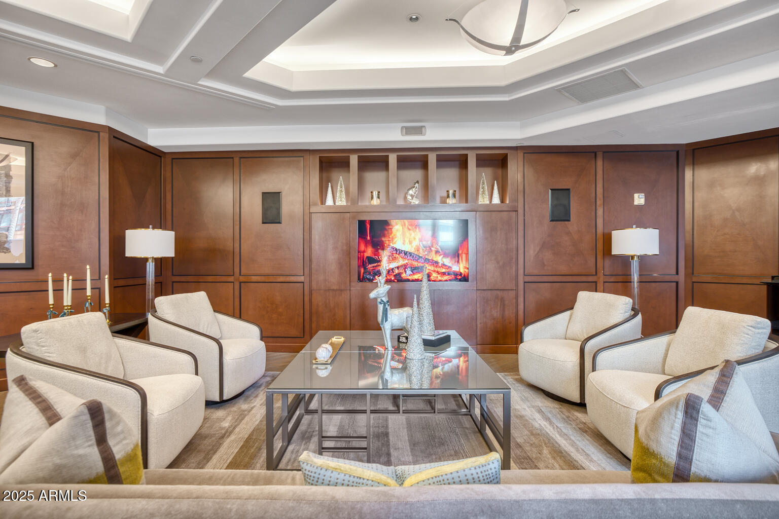 Phoenix, Arizona, 85016, United States, 2 Bedrooms Bedrooms, ,3 BathroomsBathrooms,Residential,For Sale,2001988