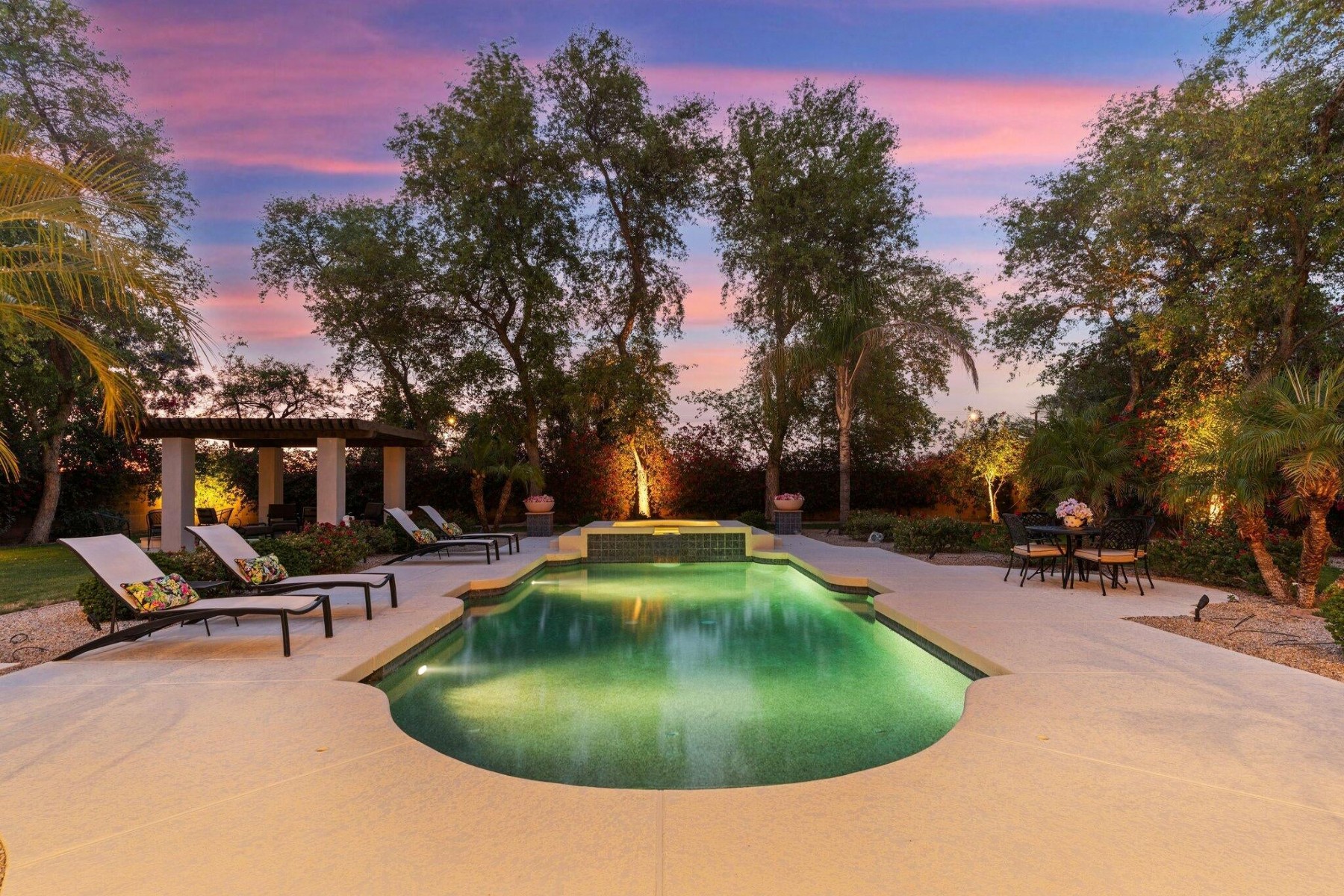  4262 E Meadowview Drive  Gilbert, AZ - 物件實景