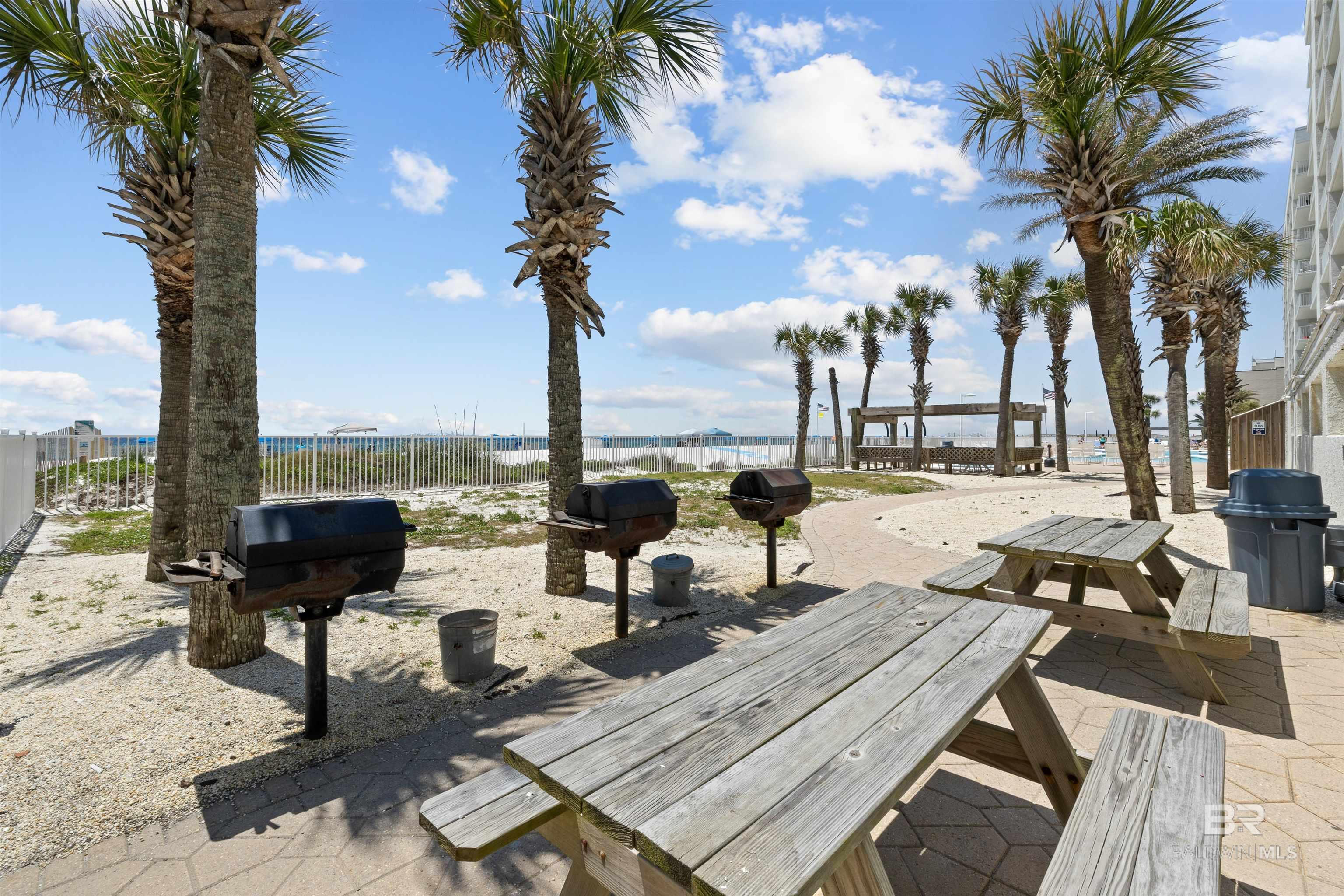 Gulf Shores, Alabama, 36542, United States, 2 Bedrooms Bedrooms, ,2 BathroomsBathrooms,Residential,For Sale,1686975