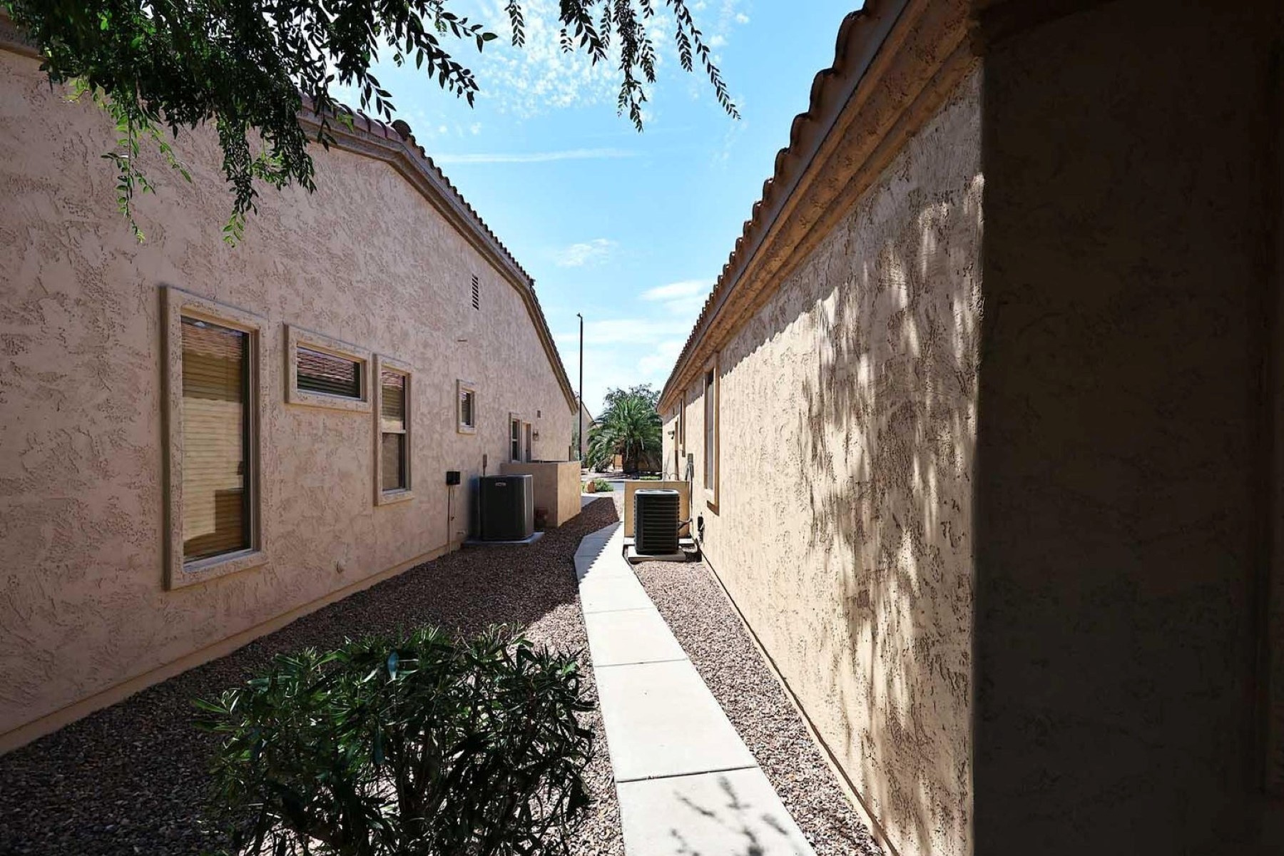  4058 E Rakestraw Lane¦Gilbert, AZ - 物件實景