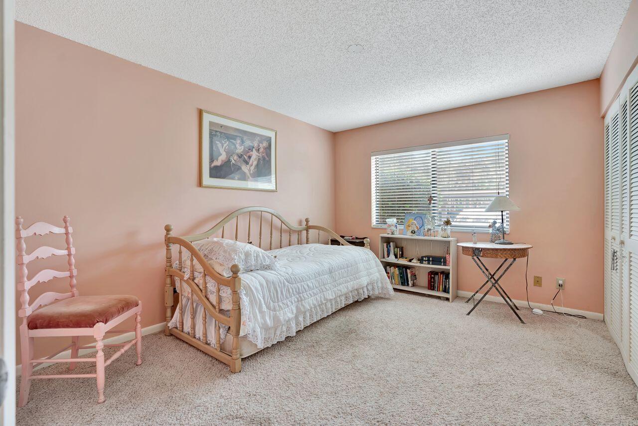 Juno Beach, Florida, 33408, United States, 3 Bedrooms Bedrooms, ,2 BathroomsBathrooms,Residential,For Sale,1761960
