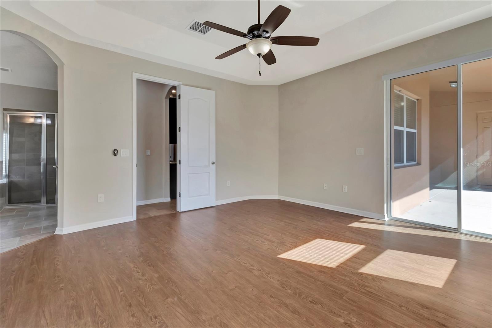 CLERMONT, Florida, 34711, United States, 4 Bedrooms Bedrooms, ,3 BathroomsBathrooms,Residential,For Sale,1987535