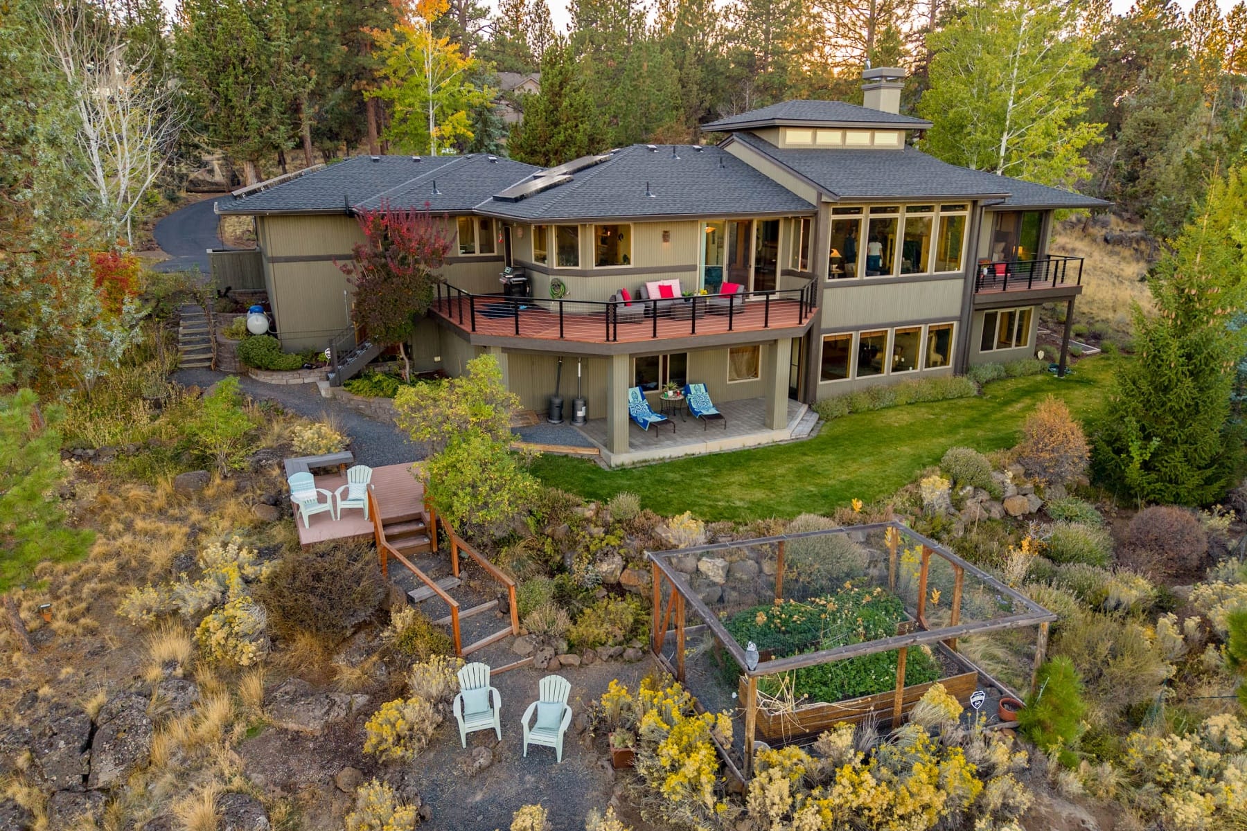  885 NW Chelsea Loop Bend, OR 97703 - 物件實景